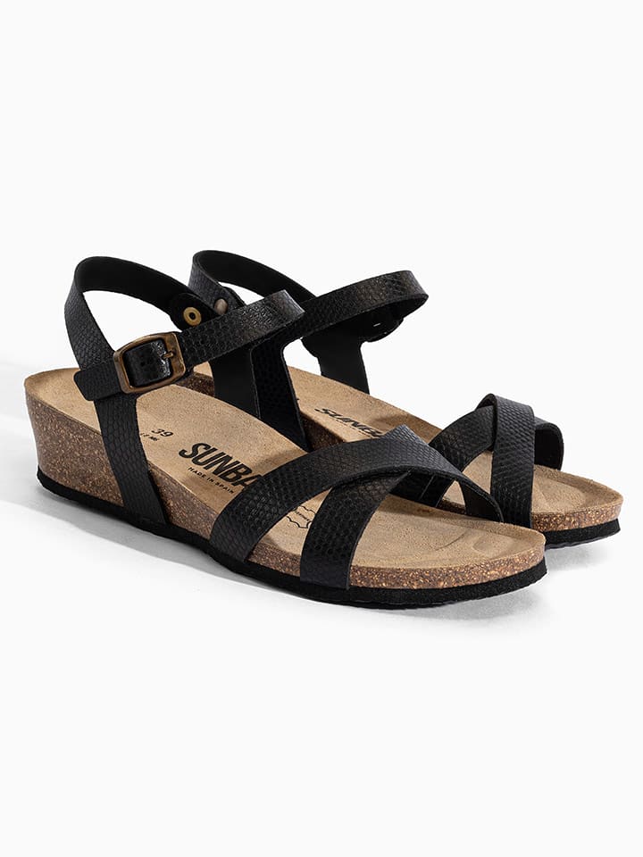 Sunbay Sandały "Lecheria" w kolorze czarnym na koturnie rozmiar: 38