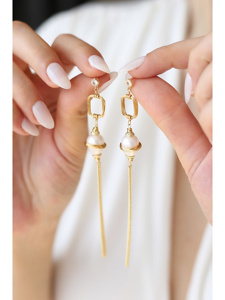 Pierres delicates Kolczyki w kolorze białym z perłami rozmiar: onesize