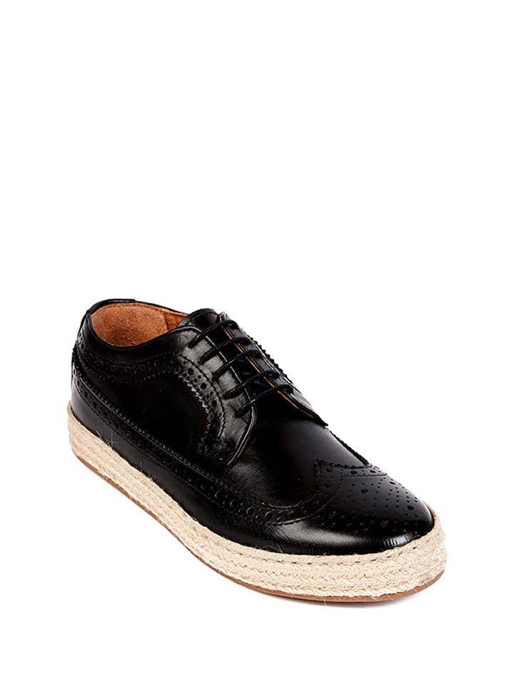 British Passport Skórzane trzewiki w kolorze czarnym rozmiar: 37