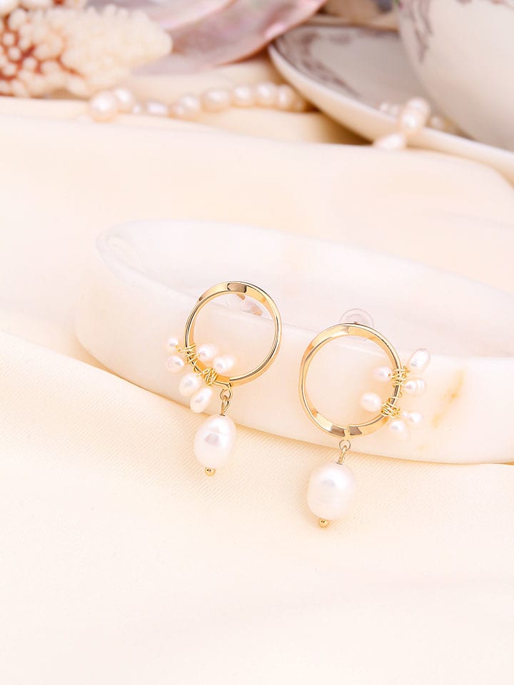 L'Atelier de Gaia Pozłacane kolczyki-wkrętki z perłami rozmiar: onesize