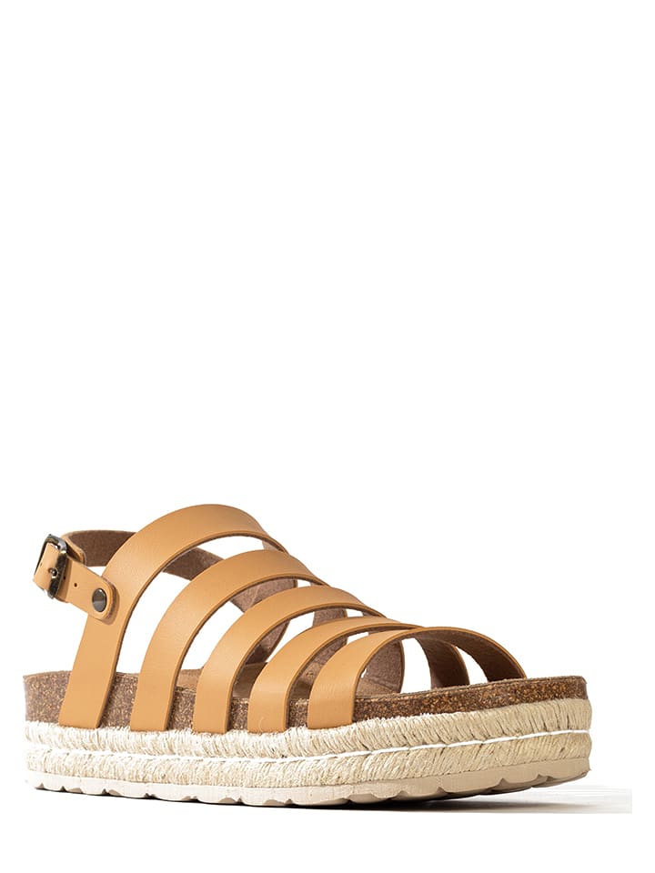 Sunbay Sandały "Parana" w kolorze karmelowym na koturnie rozmiar: onesize