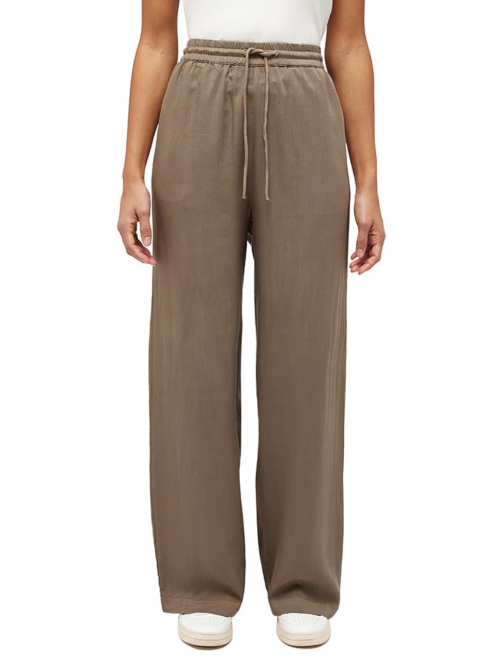 Mustang Spodnie "Tuscaloosa" w kolorze jasnobrązowym rozmiar: 34