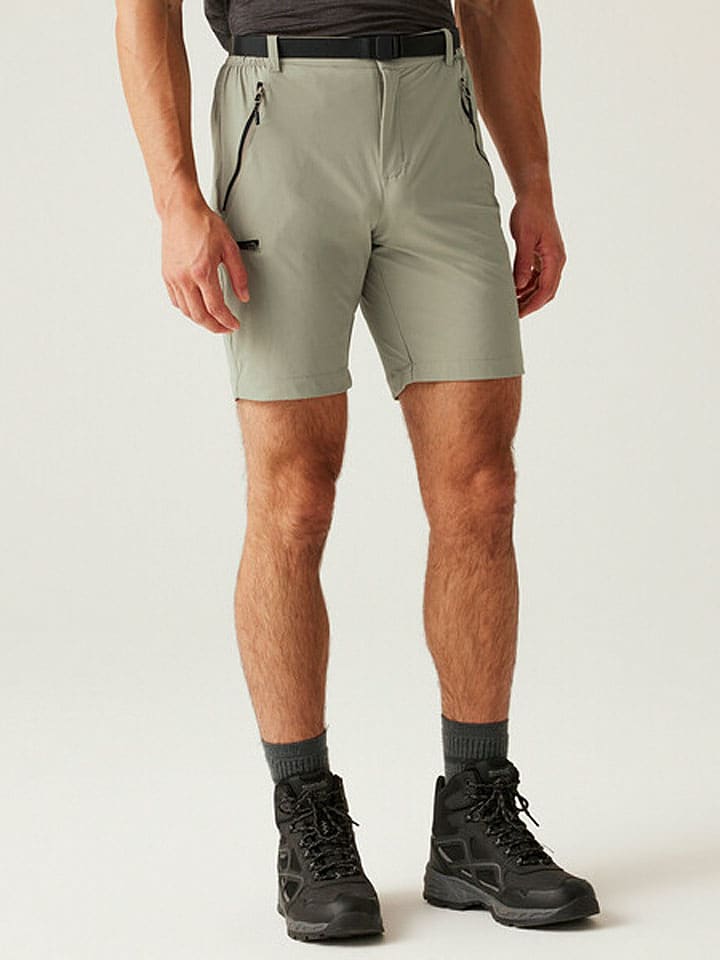 Regatta Szorty funkcyjne "Xert III" w kolorze beżowym rozmiar: 56