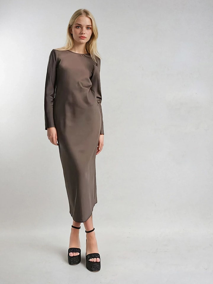 Monki Sukienka w kolorze brązowym rozmiar: 50