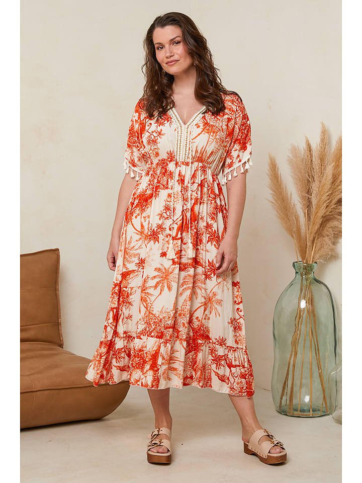 Curvy Lady Sukienka w kolorze pomarańczowo-kremowym rozmiar: 40/42