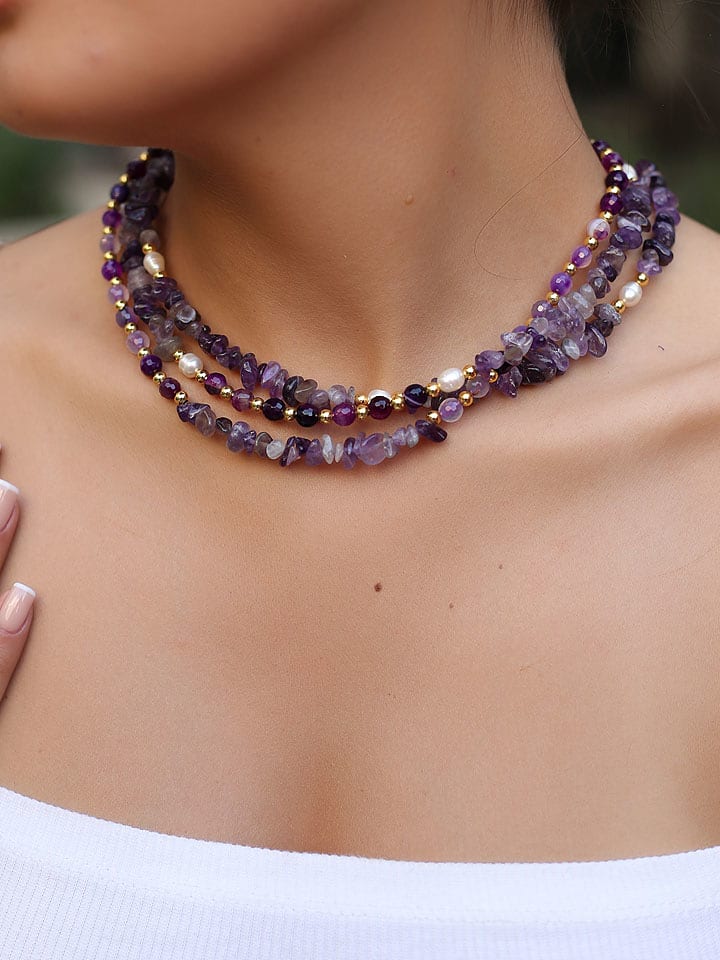 Pierres de Jade Pozłacany naszyjnik z elementami ozdobnymi - dł. 50 cm rozmiar: onesize