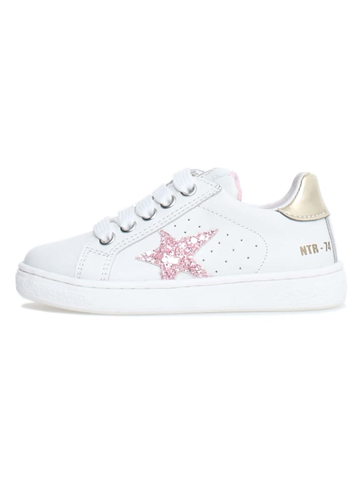 Naturino Skórzane sneakersy "Pinn" w kolorze białym rozmiar: 26