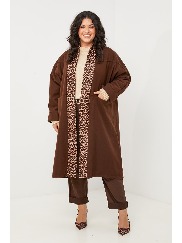 Curvy Lady Płaszcz przejściowy w kolorze brązowym rozmiar: 48/50