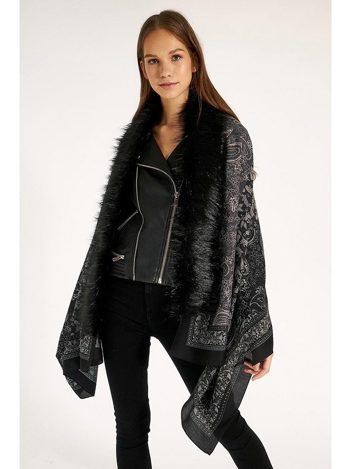 Shaka Ponczo w kolorze czarnym rozmiar: onesize