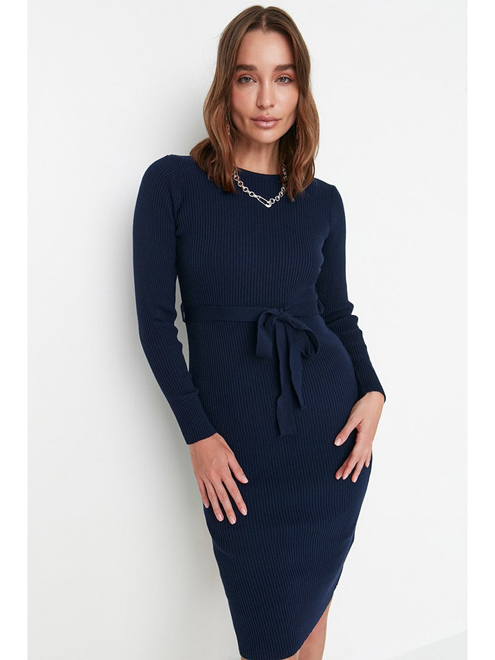 trendyol Sukienka dzianinowa w kolorze granatowym rozmiar: M
