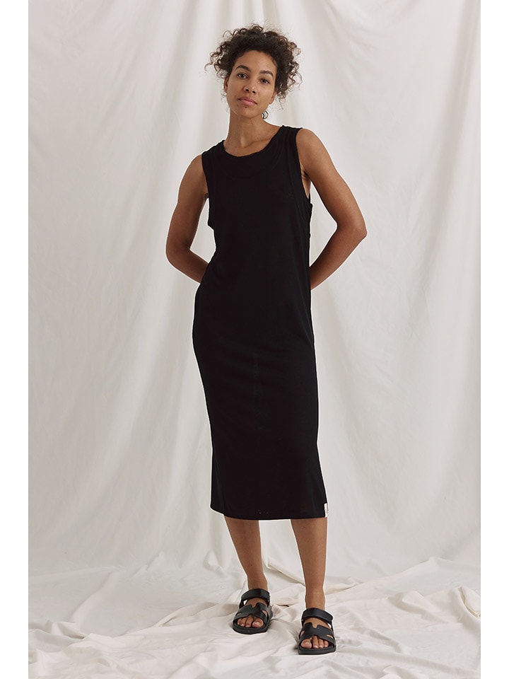 Cotton Candy Sukienka "Nicky" w kolorze czarnym rozmiar: XS