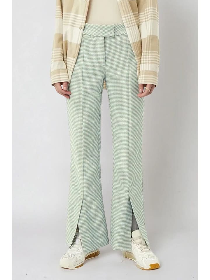 Weekday Spodnie w kolorze zielonym rozmiar: 36