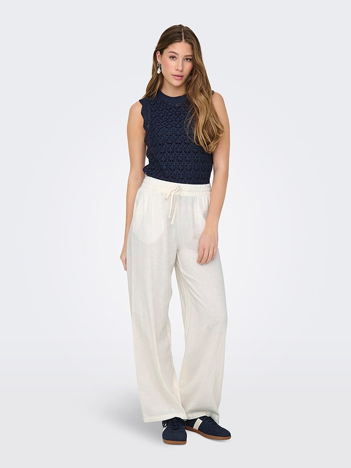 JDY Spodnie w kolorze kremowym rozmiar: M/L32