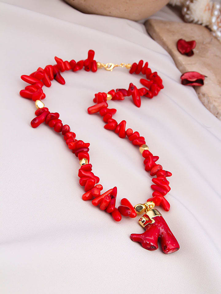 Pierres de Jade Pozłacany naszyjnik z elementami ozdobnymi - dł. 47 cm rozmiar: onesize