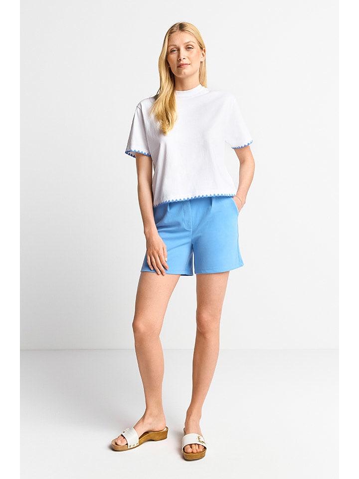 Rich & Royal Szorty w kolorze błękitnym rozmiar: M