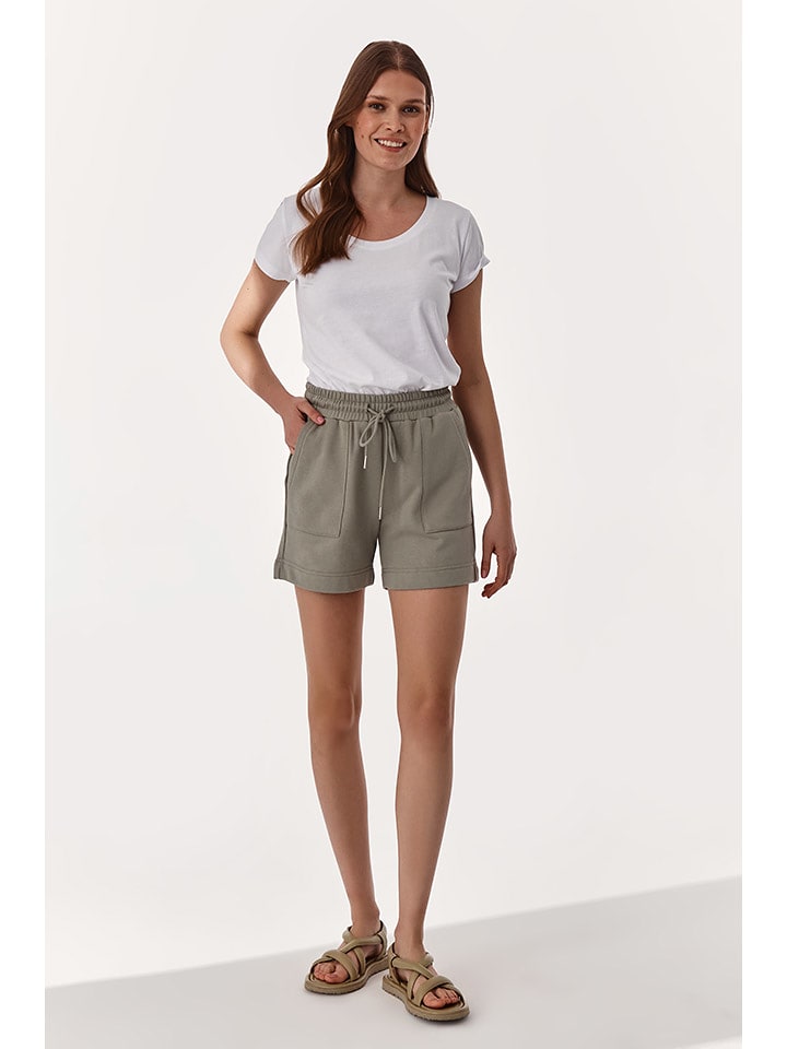 TATUUM Szorty w kolorze oliwkowym rozmiar: XL