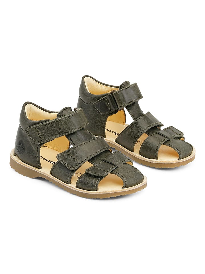 Bundgaard Skórzane półsandały "Shea" w kolorze khaki rozmiar: 27