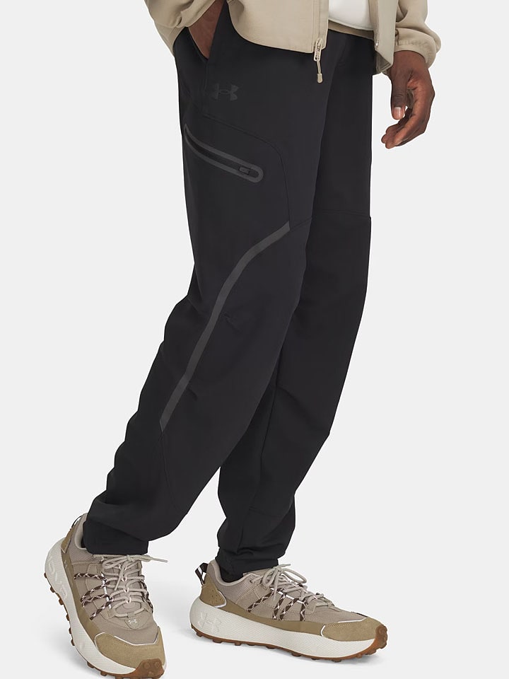 Under Armour Bojówki funkcyjne "Unstoppable" w kolorze czarnym rozmiar: XL