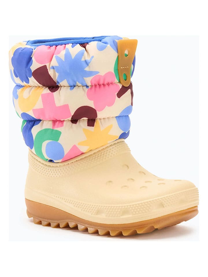 Crocs Kozaki zimowe "Classic NeoPuff" w kolorze beżowym ze wzorem rozmiar: 20/21