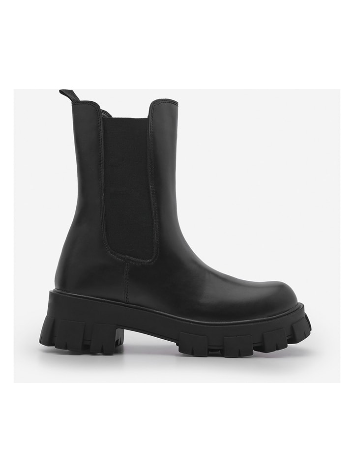 trendyol Sztyblety w kolorze czarnym rozmiar: 38