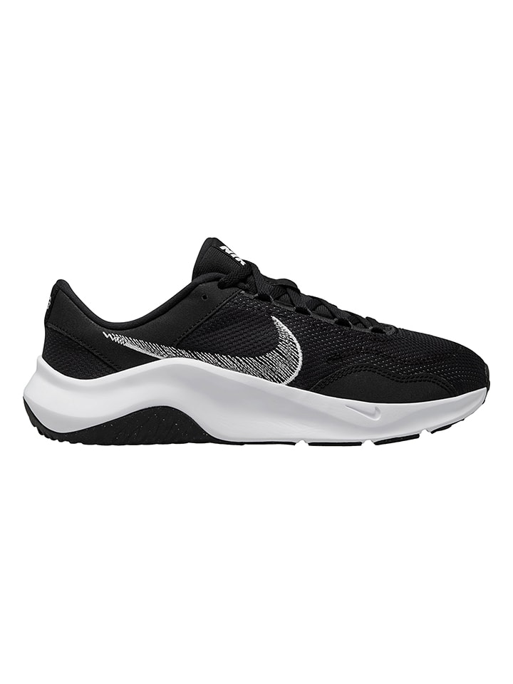Nike Sportswear Buty sportowe "Legend Essential 3" w kolorze czarnym rozmiar: 38,5