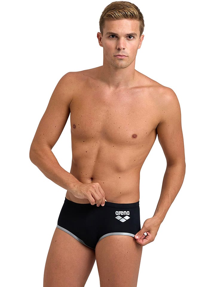 Arena Kąpielówki w kolorze czarnym rozmiar: 7