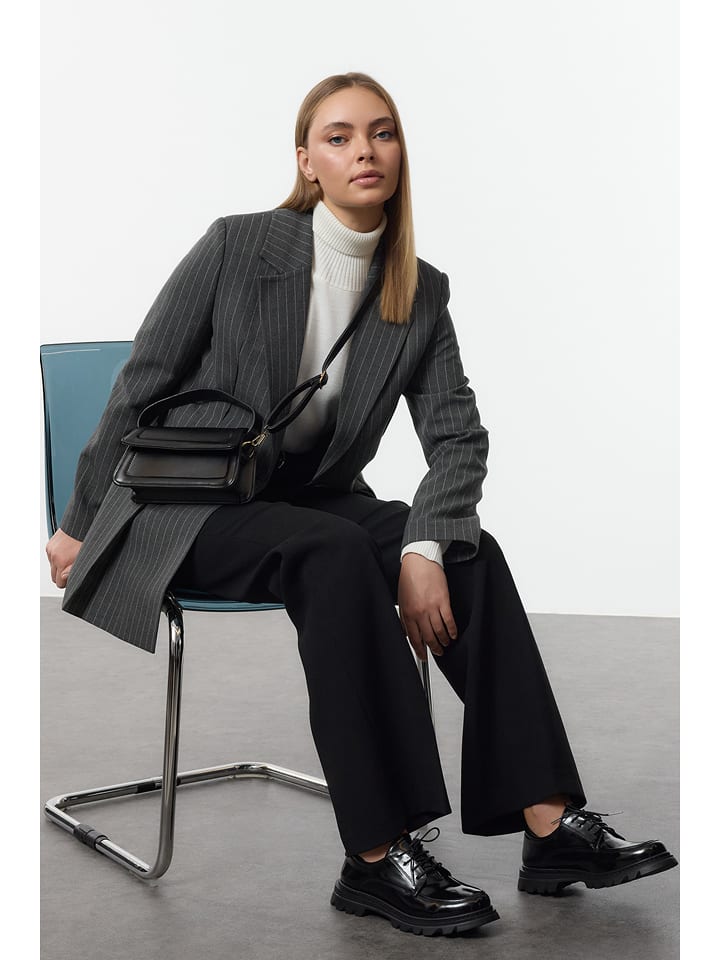 trendyol Trzewiki w kolorze czarnym rozmiar: 39