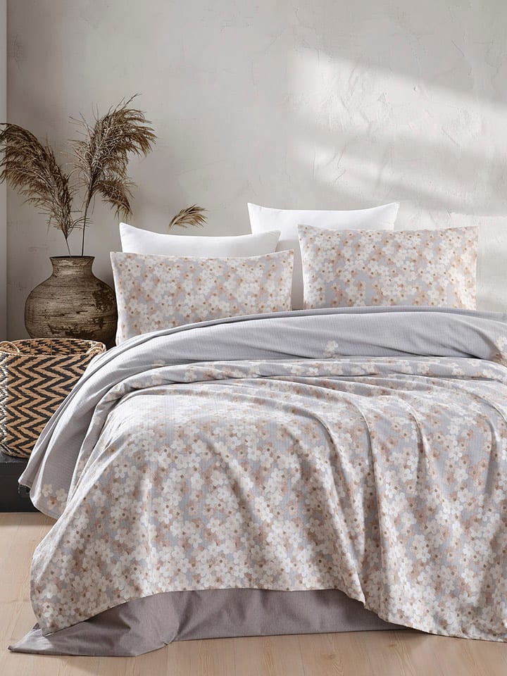 Elizabed Narzuta w kolorze jasnoróżowym rozmiar: 140x200 cm