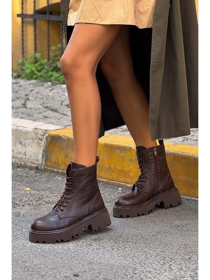 trendyol Skórzane botki w kolorze brązowym rozmiar: 39