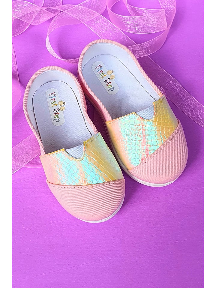 First Step Slippersy w kolorze jasnoróżowym rozmiar: 21