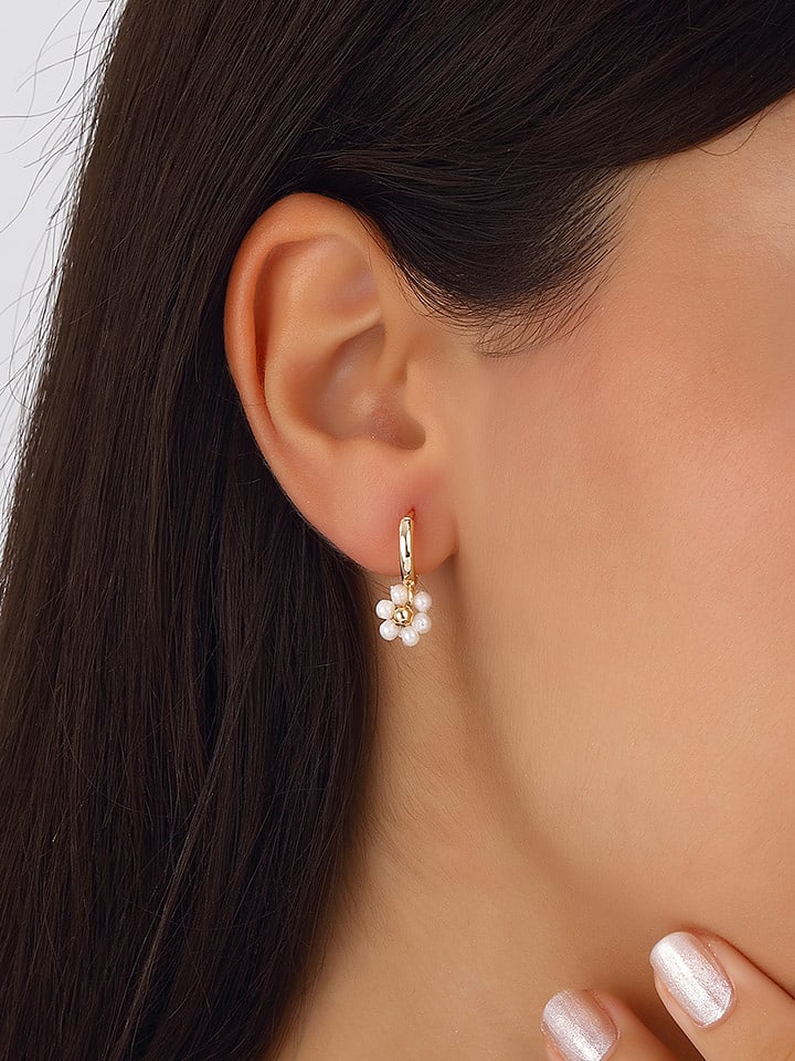 Nakkash Pozłacane kolczyki z perłami syntetycznymi rozmiar: onesize