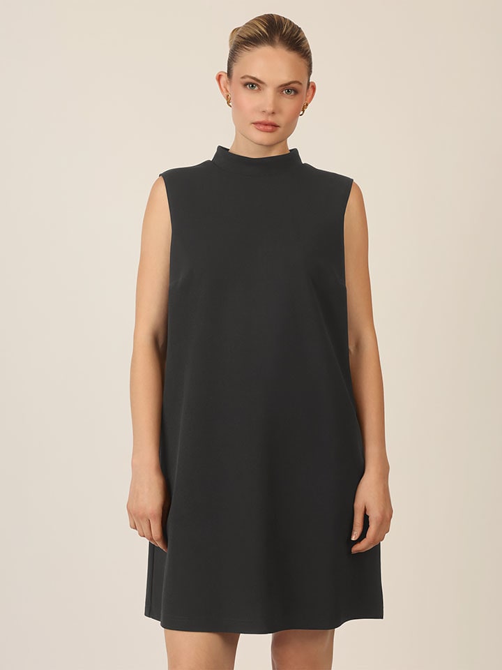 APART Sukienka w kolorze czarnym rozmiar: 36