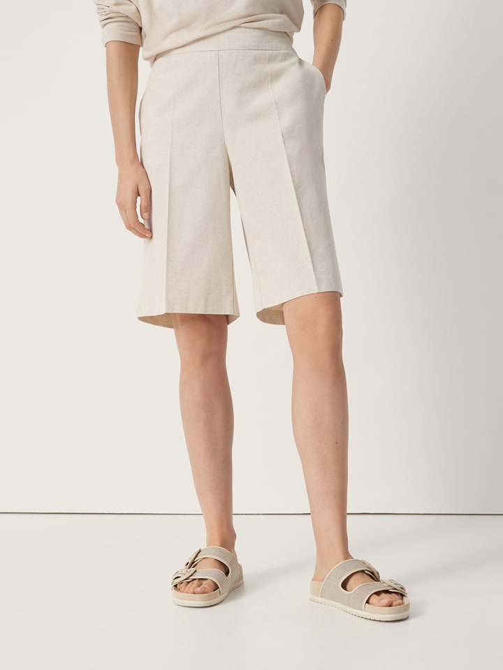 Someday Bermudy "Cessel" w kolorze beżowym rozmiar: 36