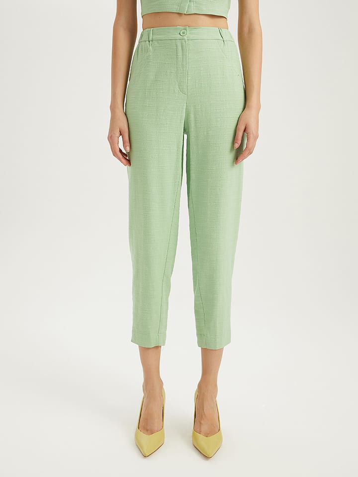 BGN Spodnie w kolorze zielonym rozmiar: 36