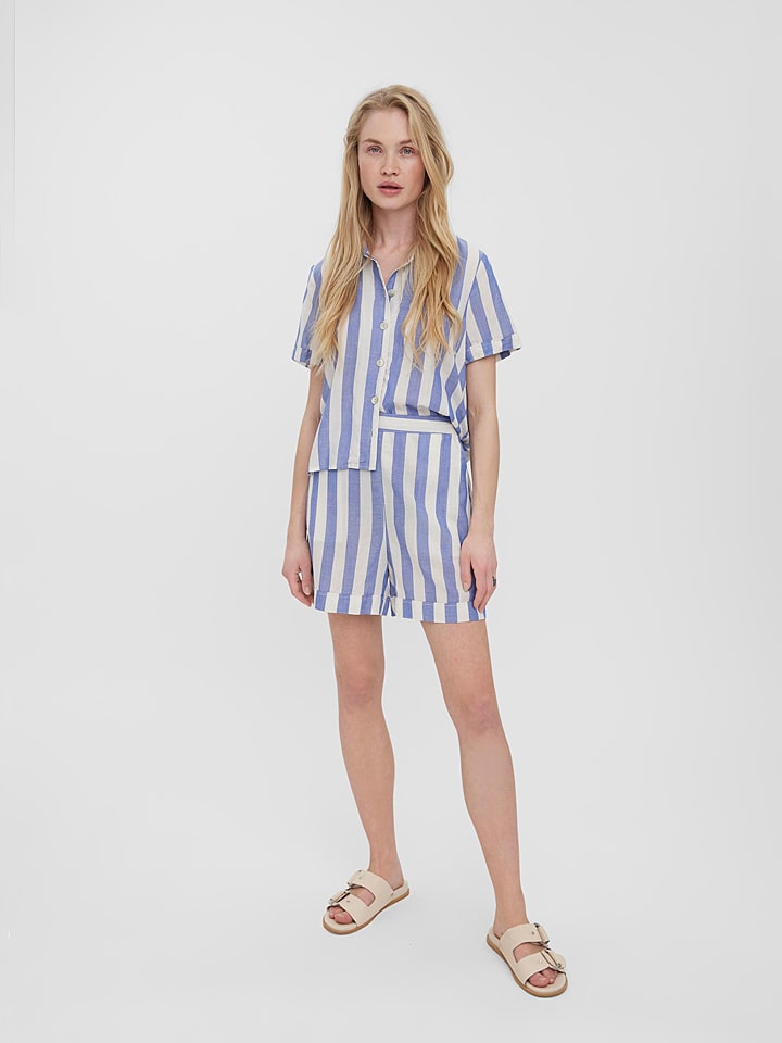 Vero Moda Szorty "Jena" w kolorze niebiesko-białym rozmiar: XS
