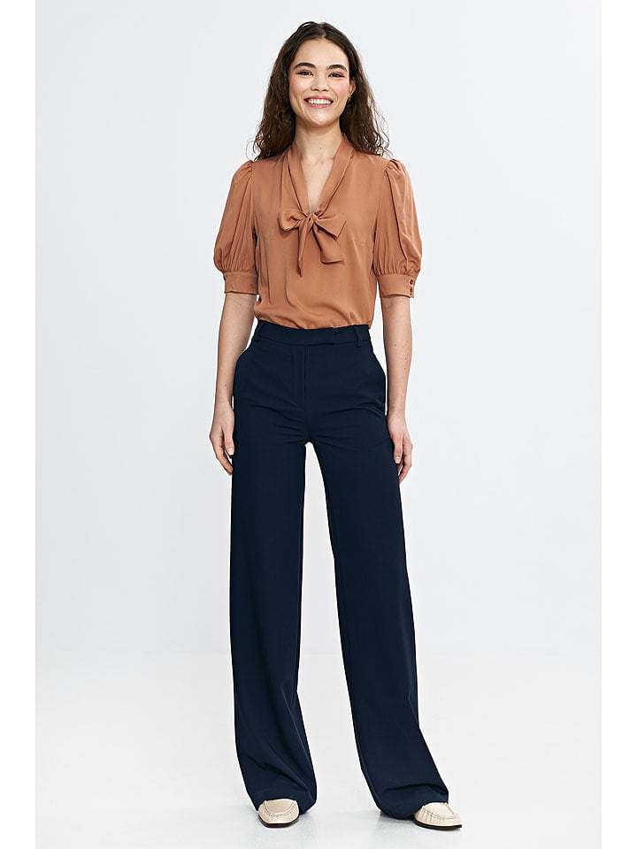 Nife Spodnie w kolorze granatowym rozmiar: 36