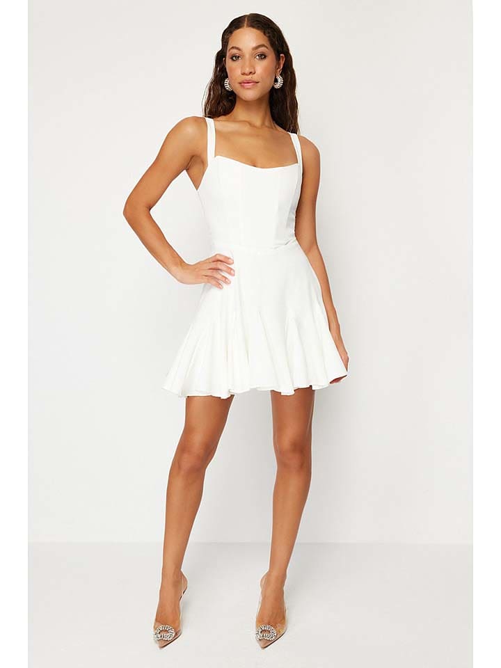 trendyol Sukienka w kolorze kremowym rozmiar: 34