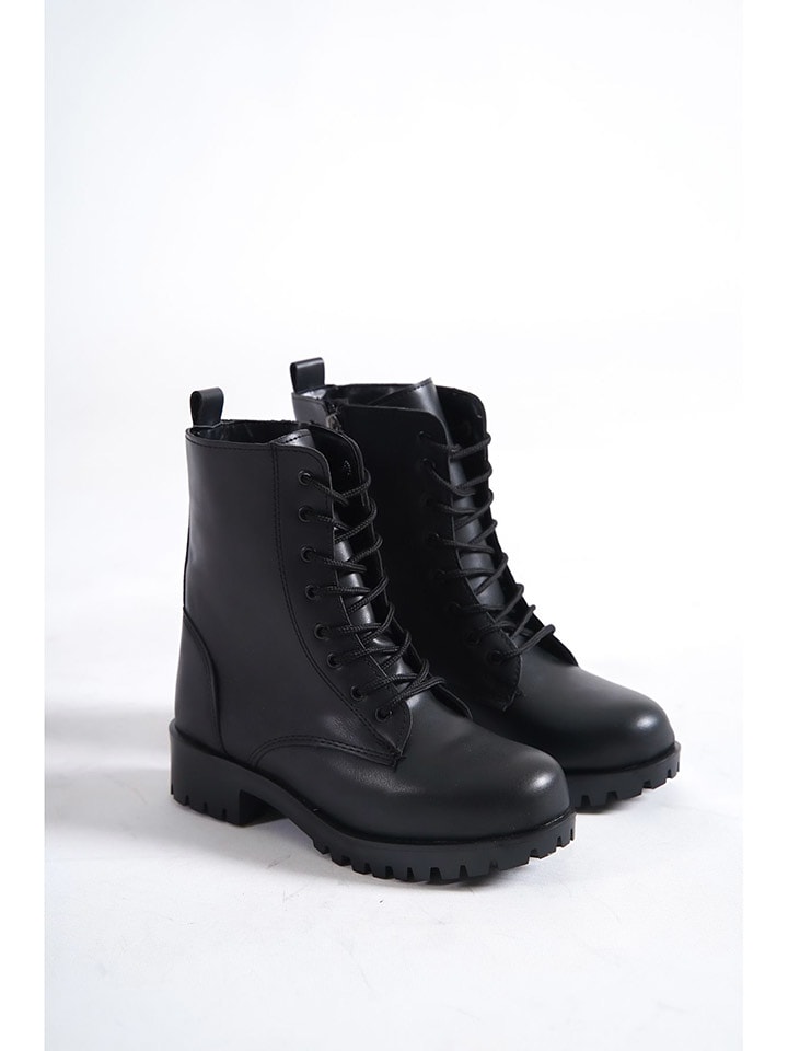 trendyol Botki w kolorze czarnym rozmiar: 38