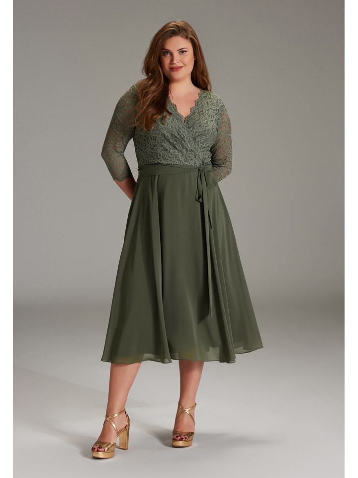 SWING Sukienka w kolorze khaki rozmiar: 46