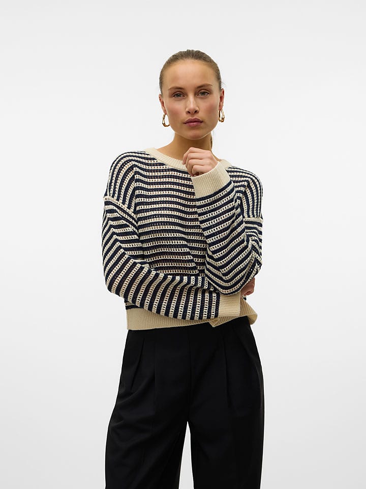 Vero Moda Sweter w kolorze kremowo-czarnym rozmiar: S