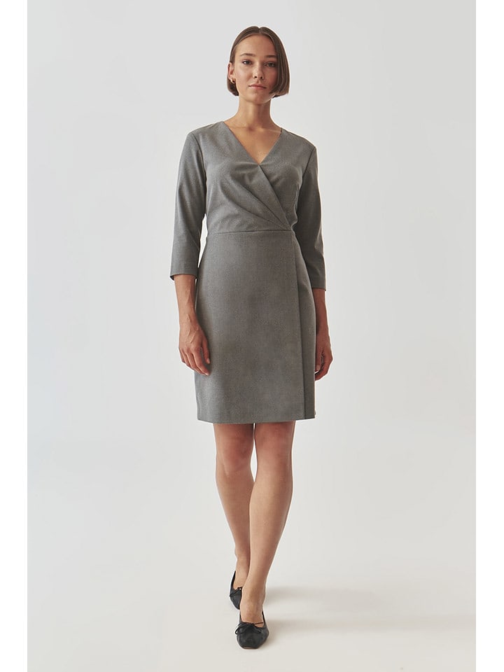 TATUUM Sukienka w kolorze szarym rozmiar: 42