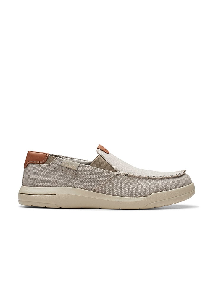 Clarks Slippersy "Driftlite Step" w kolorze beżowym rozmiar: 41,5