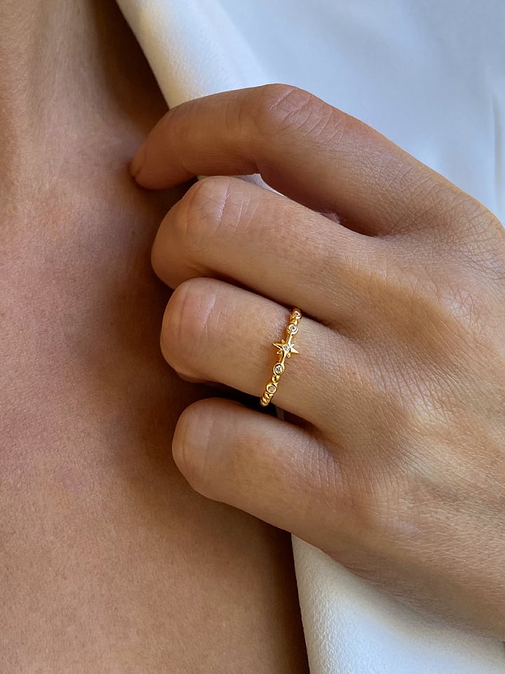 DI GIORGIO Pozłacany pierścionek z cyrkoniami rozmiar: 52