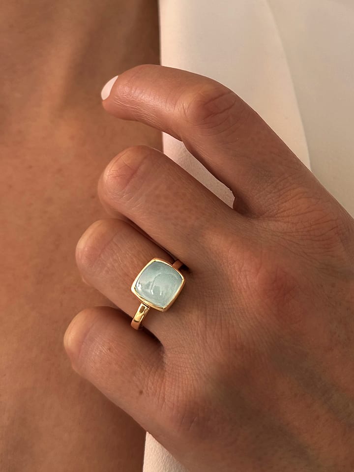 Les Petites Précieuses Pozłacany pierścionek z chalcedonem rozmiar: 50