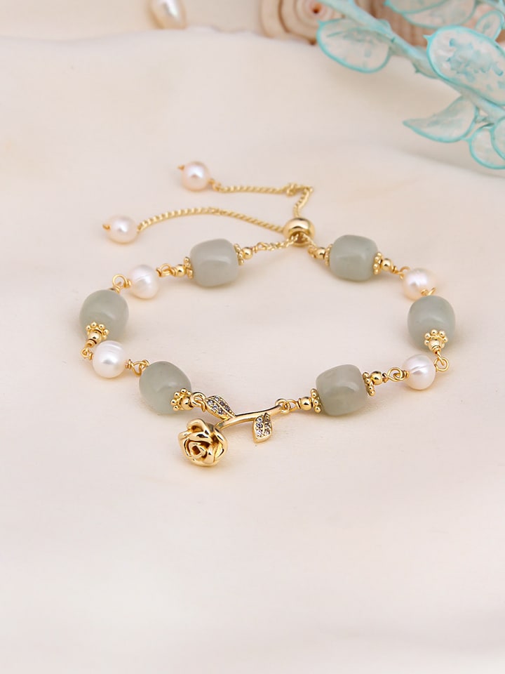 L'Atelier de Gaia Pozłacana bransoletka z jadeitem i perłami rozmiar: onesize