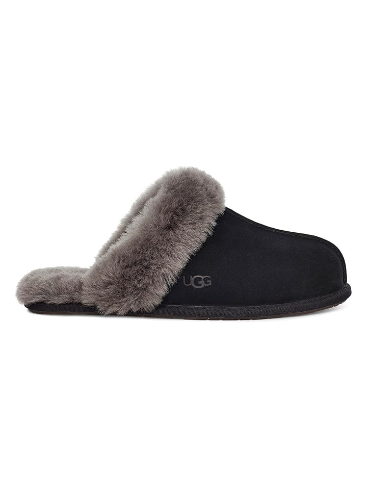 UGG Skórzane kapcie "Scuffette II" w kolorze czarnym rozmiar: 37