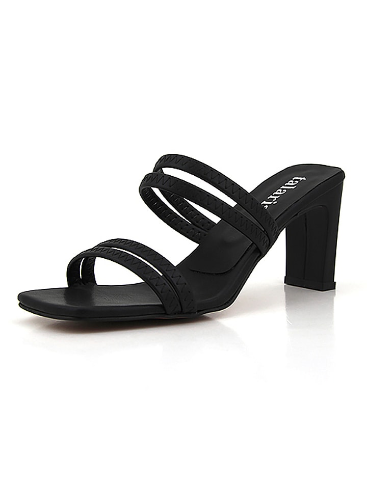 White Line Klapki w kolorze czarnym rozmiar: 39