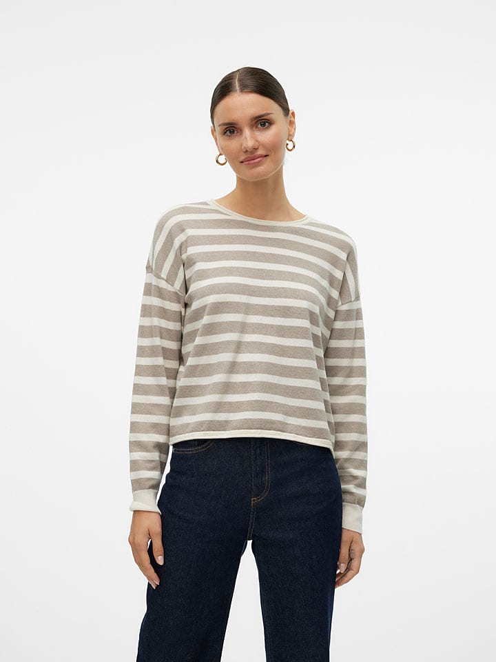 Vero Moda Sweter w kolorze beżowo-kremowym rozmiar: M