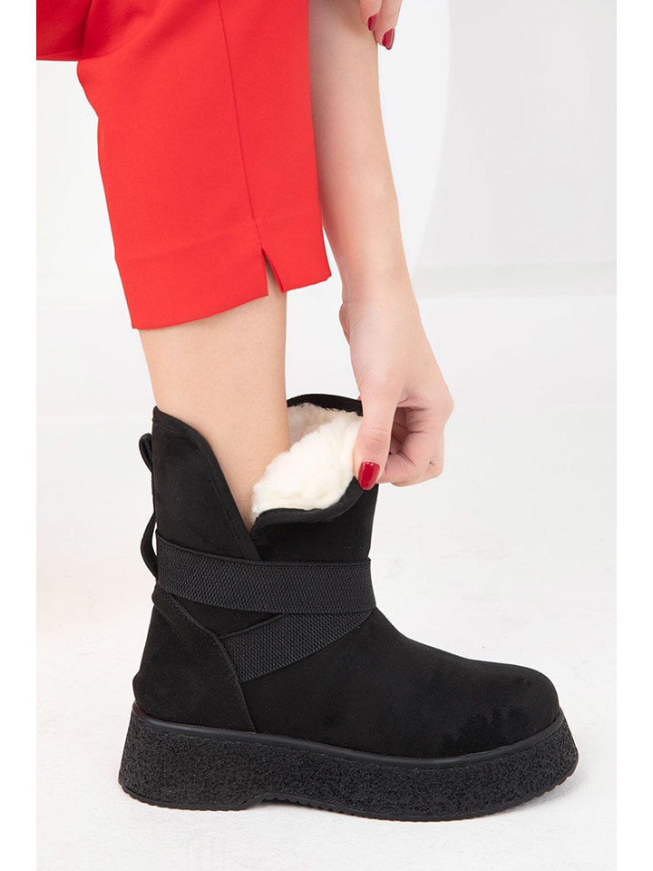 trendyol Botki w kolorze czarnym rozmiar: 36