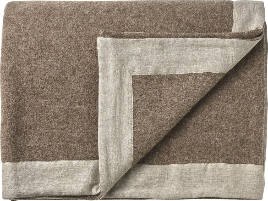 Koc Gotland 240 x 240 cm brązowy